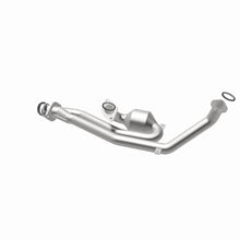 Load image into Gallery viewer, Magnaflow Conv DF fr fits 2000-2004 Toyota Avalon Xl / 2001-2003 Toyota Sienna Ce 3.0L - Installation View