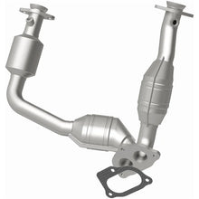 Load image into Gallery viewer, Magnaflow Conv DF frnt 50S fits 2003 Ford Ranger Edge / 2003 Mazda B3000 Ds 3.0L - Additional View 5