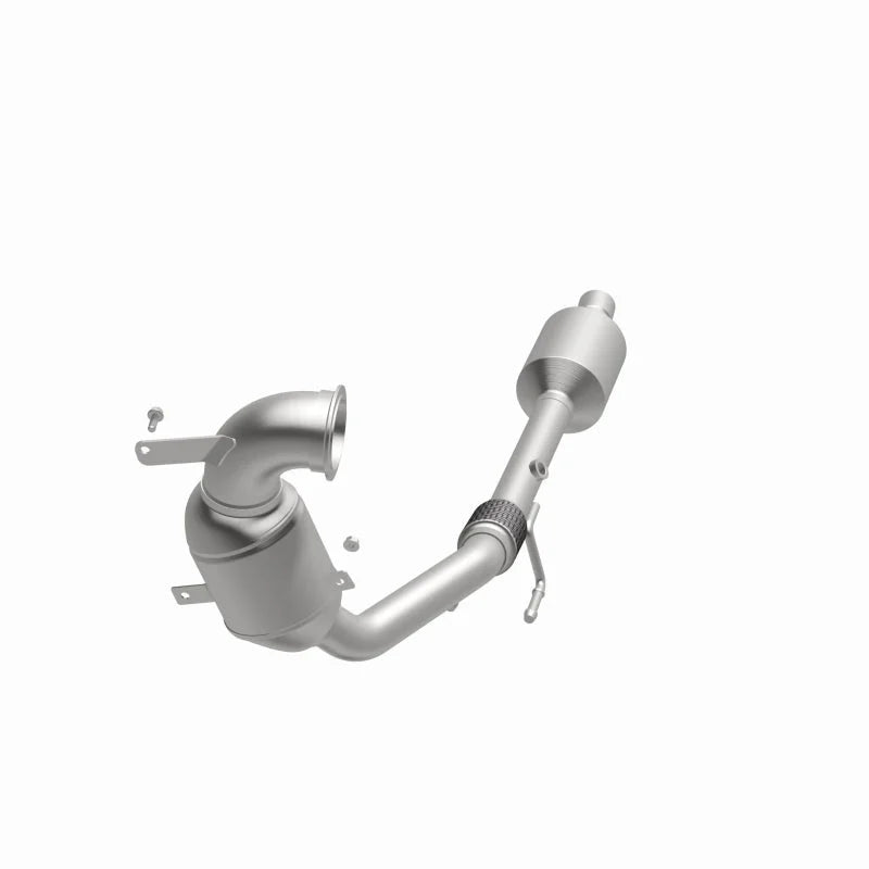 Magnaflow Conv Direct Fit 19-20 Volkswagen Jetta 1.4L Underbody - Additional View 7