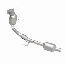 Load image into Gallery viewer, Magnaflow Conv Direct Fit 19-20 Volkswagen Jetta 1.4L Underbody - Additional View 9