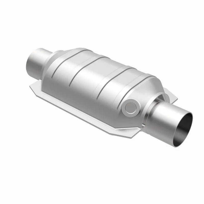 Magnaflow Conv Univ 2.5in. W/O2 - Back View