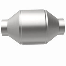 Load image into Gallery viewer, Magnaflow Conv Universal 2.25 C/C 5.00 Diesel Spun fits 1975-1993 1996-2015 Audi / BMW / Buick and more - Additional View 6