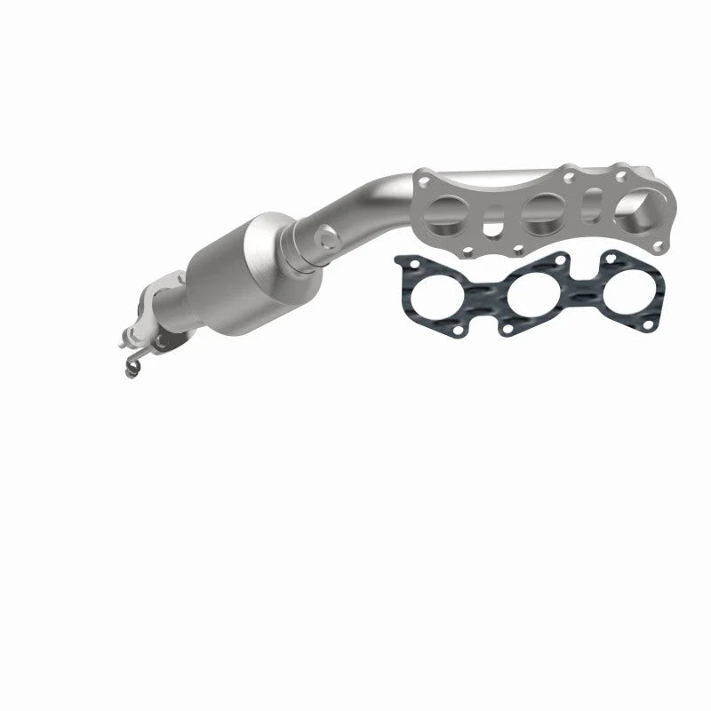 Magnaflow DF Converter 05-11 Toyota Tacoma 4.0L - Back View