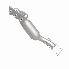 Load image into Gallery viewer, Magnaflow Direct Fit Catalytic Converter California Grade fits 2008-2011 BMW 528I L6 3.0L / 2009-2010 BMW 528I Xdrive L6 3...