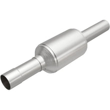 Load image into Gallery viewer, Magnaflow Direct-Fit Catalytic Converter fits 1993-1995 Jeep Cherokee / 1993-1995 Jeep Grand Cherokee / 1993-1995 Jeep Wra...