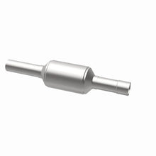 Load image into Gallery viewer, Magnaflow Direct-Fit Catalytic Converter fits 1993-1995 Jeep Cherokee / 1993-1995 Jeep Grand Cherokee / 1993-1995 Jeep Wra...