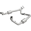 Load image into Gallery viewer, Magnaflow Direct Fit Converter fits 2003 Ford E-150 / 2003 Ford E-150 Club WAGON / 2003 Ford E-250 / Ford E-350 / 2003 For...