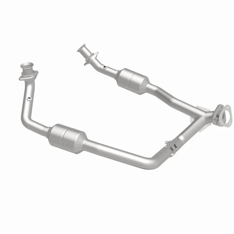 Magnaflow Direct Fit Converter fits 2003 Ford E-150 / 2003 Ford E-150 Club WAGON / 2003 Ford E-250 / Ford E-350 / 2003 For...