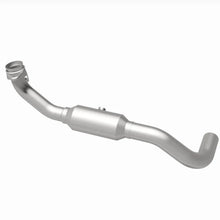 Load image into Gallery viewer, Magnaflow Direct Fit Converter fits 2005-2006 Ford Expedition 5.4L / 2005-2006 Expedition Eddie Bauer 5.4L / 2006 Expediti...