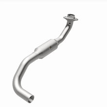 Load image into Gallery viewer, Magnaflow Direct Fit Converter fits 2005-2006 Ford Expedition 5.4L / 2005-2006 Expedition Eddie Bauer 5.4L / 2006 Expediti...