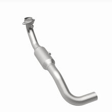 Load image into Gallery viewer, Magnaflow Direct Fit Converter fits 2005-2006 Ford Expedition 5.4L / 2005-2006 Expedition Eddie Bauer 5.4L / 2006 Expediti...