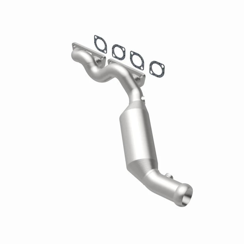 Magnaflow Direct Fit Converter fits 2007-2008 BMW X5 4.8I / 2009-2010 BMW X5 XDRIVE48I 4.8L - Installation View