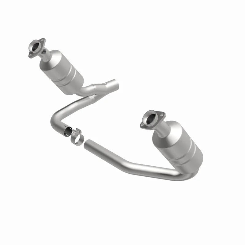 Magnaflow Direct Fit Converter fits 2007-2009 Dodge Dakota / 2007 Mitsubishi Raider Durocross / 2007-2009 Mitsubishi Raide...
