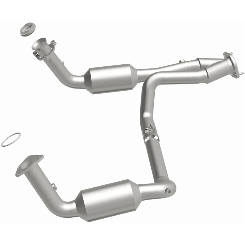 Magnaflow Direct Fit Converter fits 2007 Chevrolet Silverado 1500 Classic / GMC Sierra 1500 Classic 4.8L - Additional View 5