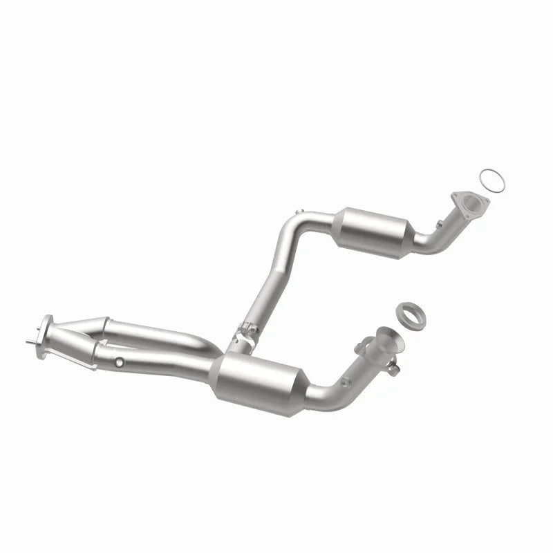 Magnaflow Direct Fit Converter fits 2007 Chevrolet Silverado 1500 Classic / GMC Sierra 1500 Classic 4.8L - Additional View 10