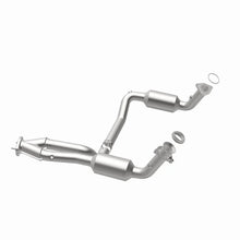 Load image into Gallery viewer, Magnaflow Direct Fit Converter fits 2007 Chevrolet Silverado 1500 Classic / GMC Sierra 1500 Classic 4.8L - Additional View 10