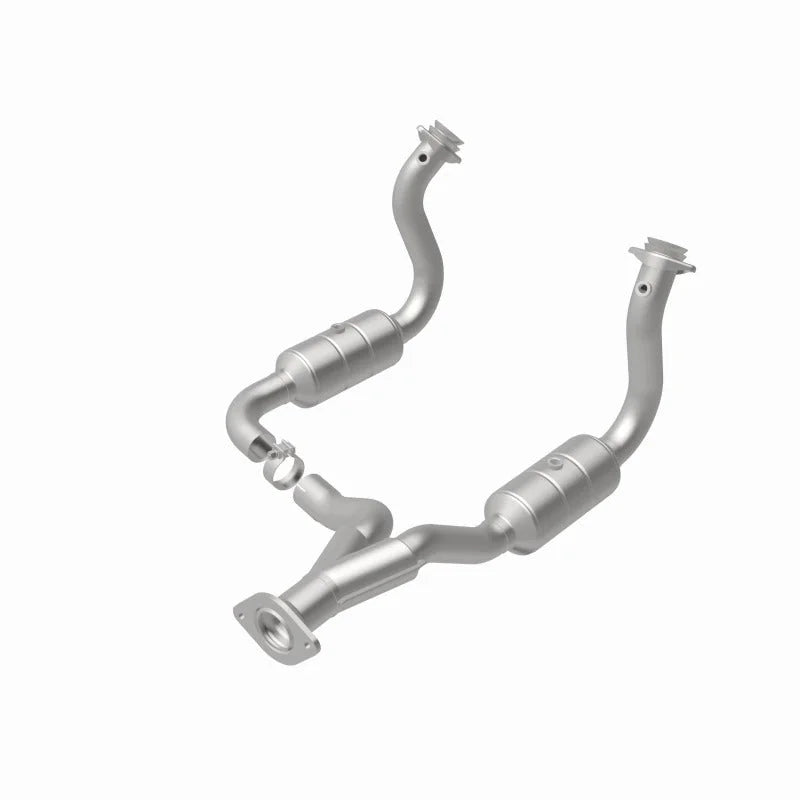 Magnaflow Direct Fit Converter fits 2008-2010 Ford F-250 Super Duty 5.4L / 2008-2010 Ford F-350 Super Duty - Additional Vi...