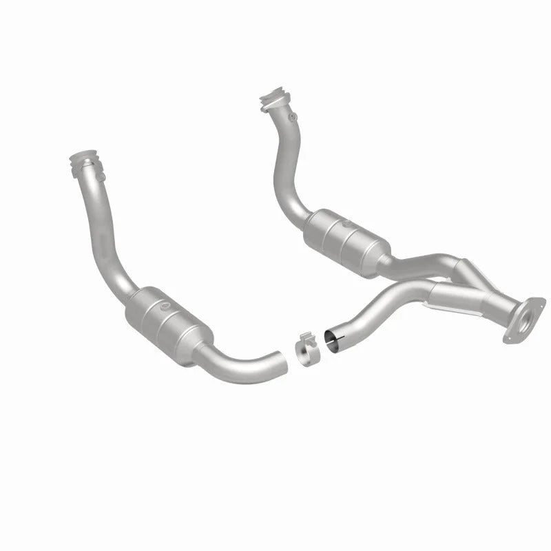 Magnaflow Direct Fit Converter fits 2008-2010 Ford F-250 Super Duty 5.4L / 2008-2010 Ford F-350 Super Duty - Additional Vi...