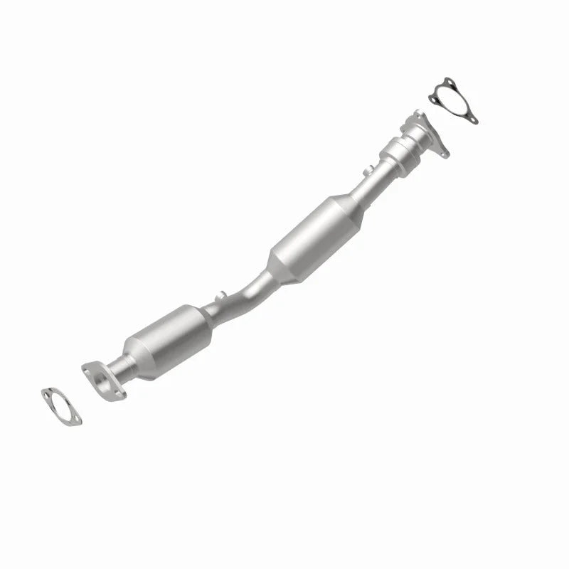 Magnaflow Direct Fit Converter fits 2008-2011 Chevrolet HHR / 2008-2011 Chevrolet HHR LS / 2008-2010 Chevrolet HHR LT Pane...