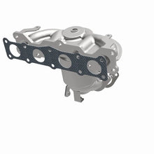 Load image into Gallery viewer, Magnaflow Direct Fit Converter fits 2010-2012 Hyundai Santa Fe Gls 2.4L / 2011-2013 Kia Sorento EX 2.4L - Back View