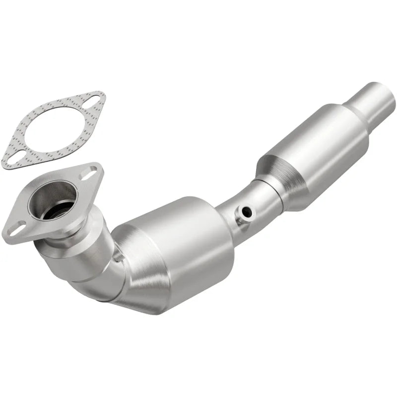 Magnaflow Direct Fit Converter fits 2012-2015 Chevrolet Camaro 6.2L - Main Product View