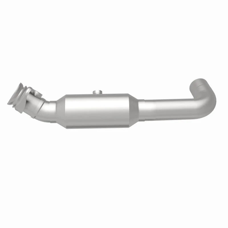 Magnaflow Direct Fit Converter fits 2015-2017 Ford F-150 5.0L / 2015-2016 Ford F-150 KING RANCH 5.0L / 2016 Ford F-150 Ssv...