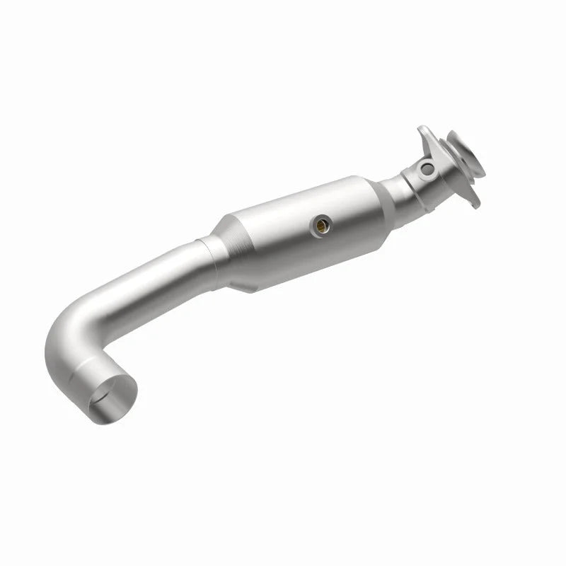 Magnaflow Direct Fit Converter fits 2015-2017 Ford F-150 5.0L / 2015-2016 Ford F-150 KING RANCH 5.0L / 2016 Ford F-150 Ssv...