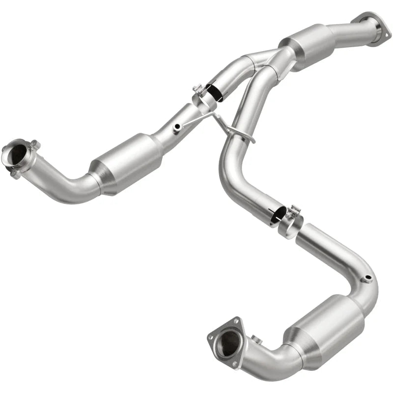 Magnaflow Direct Fit Converter fits Chevrolet Silverado / 2012-2014 Chevrolet Silverado 2500 Hd LT / 2012-2014 Chevrolet S...
