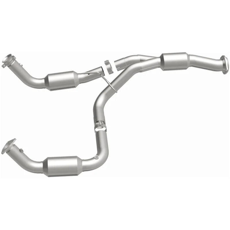 Magnaflow Direct Fit Converter fits Chevrolet Silverado / 2012-2014 Chevrolet Silverado 2500 Hd LT / 2012-2014 Chevrolet S...