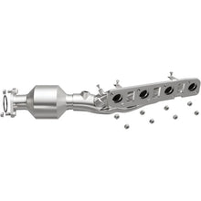 Load image into Gallery viewer, Magnaflow Direct-Fit Right Manifold Catalytic Converter fits 2016-2021 Infiniti QX80 / 2017-2022 Nissan Armada / 2018-2021...