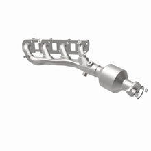 Load image into Gallery viewer, Magnaflow Direct-Fit Right Manifold Catalytic Converter fits 2016-2021 Infiniti QX80 / 2017-2022 Nissan Armada / 2018-2021...