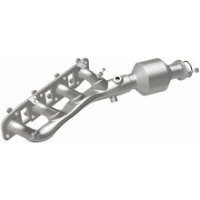 Load image into Gallery viewer, Magnaflow Direct-Fit Right Manifold Catalytic Converter fits 2016-2021 Infiniti QX80 / 2017-2022 Nissan Armada / 2018-2021...