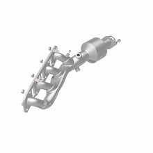 Load image into Gallery viewer, Magnaflow Direct-Fit Right Manifold Catalytic Converter fits 2016-2021 Infiniti QX80 / 2017-2022 Nissan Armada / 2018-2021...