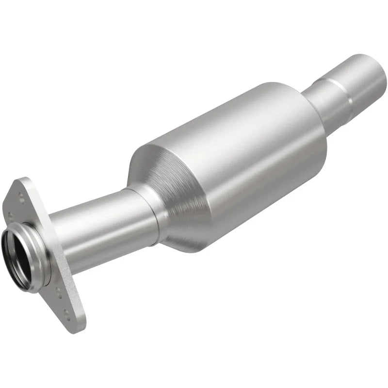 Magnaflow GM Passenger car CA Direct Fit Converter - Main Product View
