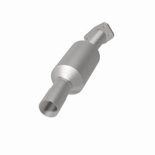 Load image into Gallery viewer, Magnaflow GM Passenger car CA Direct Fit Converter - Side View