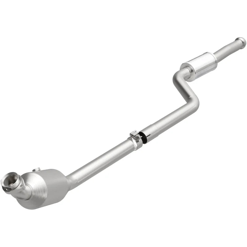 Magnaflow OEM Grade Direct Fit Catalytic Converter fits 2011-2012 Mercedes-Benz C300 / 2011-2012 Mercedes-Benz C300 4MATIC...
