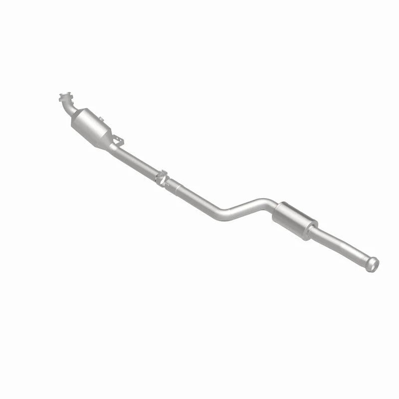 Magnaflow OEM Grade Direct Fit Catalytic Converter fits 2011-2012 Mercedes-Benz C300 / 2011-2012 Mercedes-Benz C300 4MATIC...