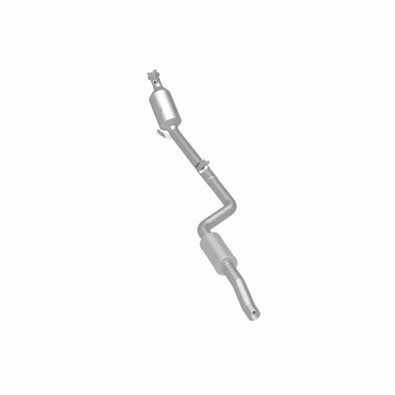 Magnaflow OEM Grade Direct Fit Catalytic Converter fits Mercedes-Benz C300 / 2011-2012 Mercedes-Benz C300 4MATIC Luxury 3.0L