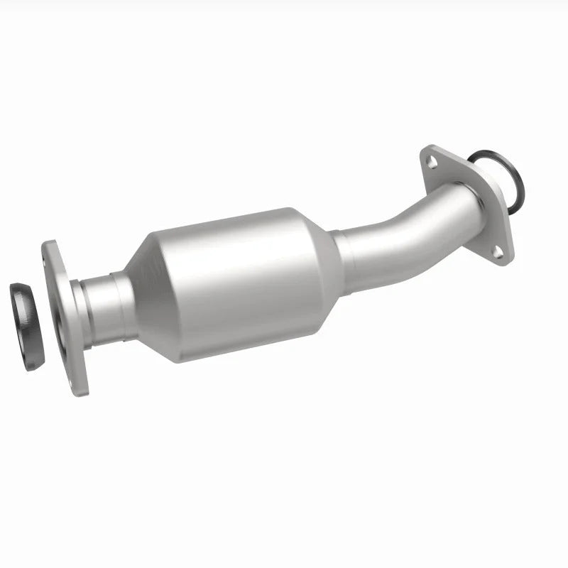 Magnaflow OEM Grade Direct-Fit Catalytic Converter fits 2017-2020 Toyota Sienna L / 2018-2020 Toyota Sienna LIMITED Premiu...