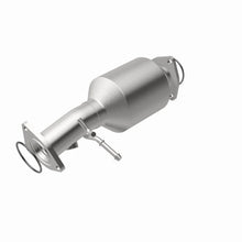 Load image into Gallery viewer, Magnaflow OEM Grade Direct Fit Converter 15-16 Honda CR-V 2.4L - Back View