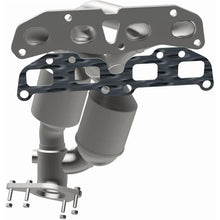 Load image into Gallery viewer, Magnaflow OEM Grade Direct Fit Federal Catalytic Converter fits 2007-2012 Nissan Sentra 2.5L / 2007-2012 Nissan Sentra SE-...