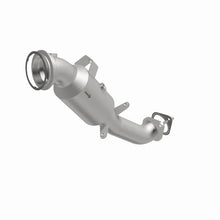 Load image into Gallery viewer, Magnaflow OEM Grade EPA Compliant Direct-Fit Catalytic Converter fits 2019-2023 Chevrolet Colorado / Silverado 1500 / Silv...