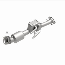 Load image into Gallery viewer, Magnaflow OEM Grade Federal / EPA Compliant Direct Fit Converter fits 2017-2022 Kia Niro - Installation View