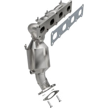 Load image into Gallery viewer, Magnaflow OEM Manifold Direct Fit Converter fits 2011-2022 Chrysler 200 / Dodge Dart / Fiat 500X / Jeep Cherokee / Jeep Co...