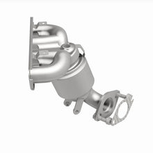 Load image into Gallery viewer, Magnaflow OEM Manifold Direct Fit Converter fits 2016 Hyundai Sonata Hybrid L4 / 2016-2017 Hyundai Sonata Hybrid LIMITED L...