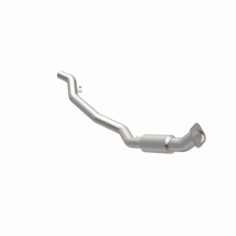 Magnaflow OEM Underbody Direct Fit Converter fits 2005-2010 Chrysler 300 LIMITED / 2010 300 S / 2009 300 Signature Series ...