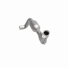 Load image into Gallery viewer, Magnaflow OEM Underbody Direct Fit Converter fits 2004-2006 Ford F-150 Stx V8 4.6L - Back View