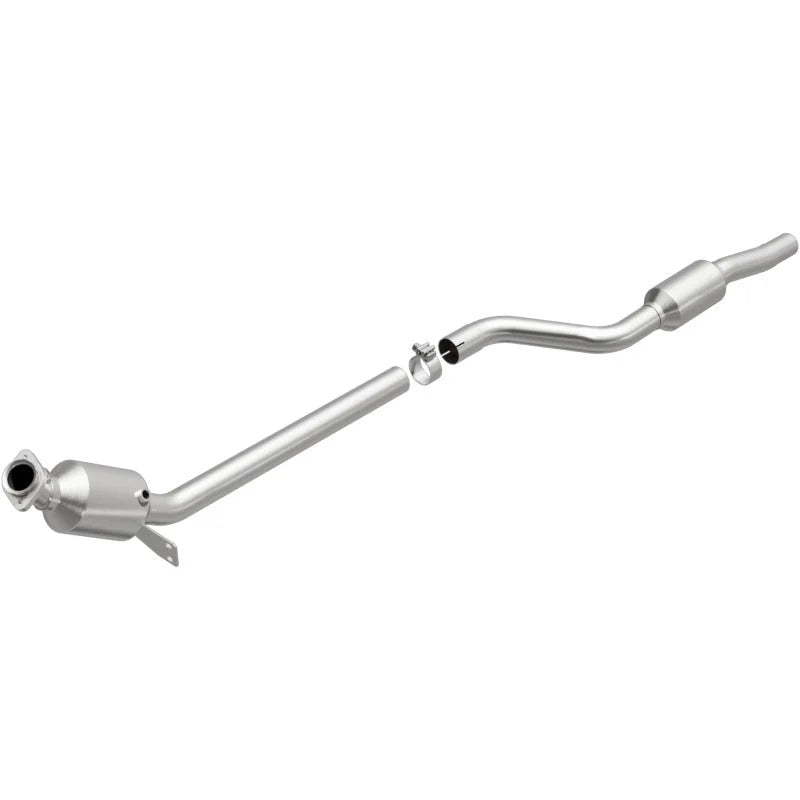 Magnaflow OEM Underbody Direct Fit Converter fits 2013-2014 Mercedes-Benz C300 / 2012-2015 Mercedes-Benz C350 / 2012-2016 ...