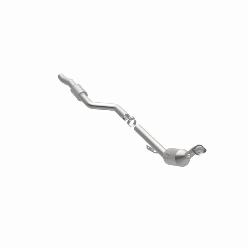Magnaflow OEM Underbody Direct Fit Converter fits 2007-2008 Mercedes-Benz CL550 V8 5.5L / 2007-2011 Mercedes-Benz S550 V8 ...