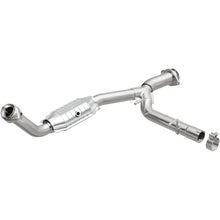 Load image into Gallery viewer, Magnaflow P/S OEM fits 2003-2006 Ford Expedition Eddie / 2006 Ford Expedition KING / 2005 2006 Ford Expedition LIMITED / 2...
